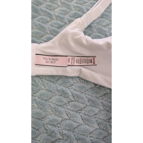 Victoria's Secret Body by Victoria Perfect Shape White Bra 38DD - Picture 3 of 8